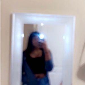 Meet your Posher, Jayaira